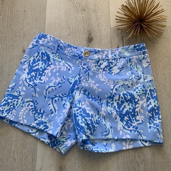 NWOT Lilly Pulitzer kelly shorts blue white size 2 stretching‎ - Picture 1 of 11